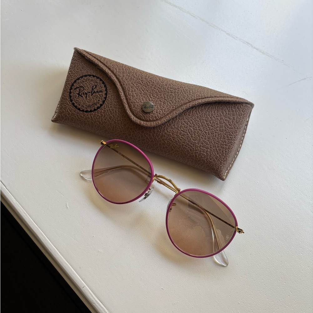 Ray-Ban Pink Round Metal Sunglasses